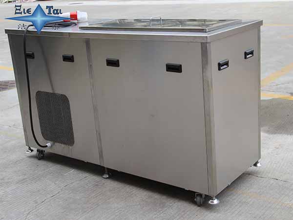 工業(yè)超聲波清洗機