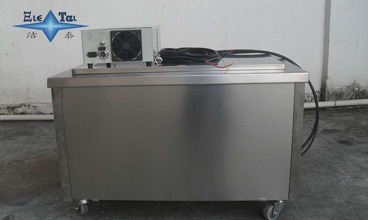 汽車(chē)制動(dòng)系統(tǒng)清洗：超聲波清洗機(jī)的高效應(yīng)用