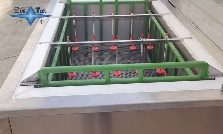 超聲波清洗機(jī)水溫如何加熱?提升清潔效率的核心技術(shù)解析 超聲波清洗機(jī)水溫如何加熱?提升清潔效率的核心技術(shù)解析